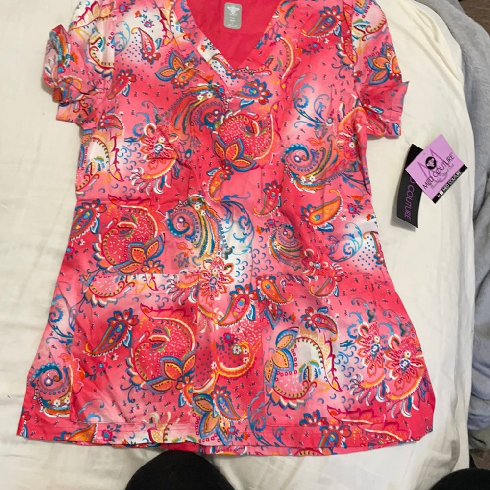 Scrub top